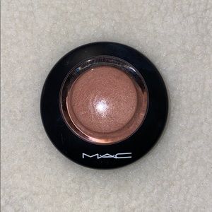 MAC mineralized blush